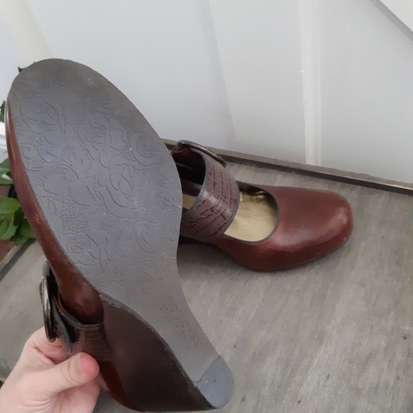 Kenneth Cole Reaction wedge shoes - Picture 7 of 8